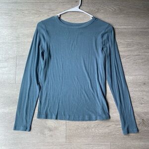 Women's Long Sleeve Ribbed Top